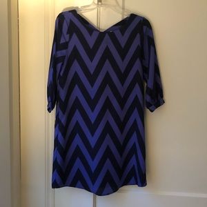Francesca’s purple chevron dress size small